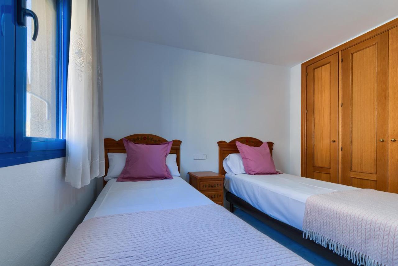 Holidays2Malaga Ayala 450 Mts From Beach & Terrace Exterior photo